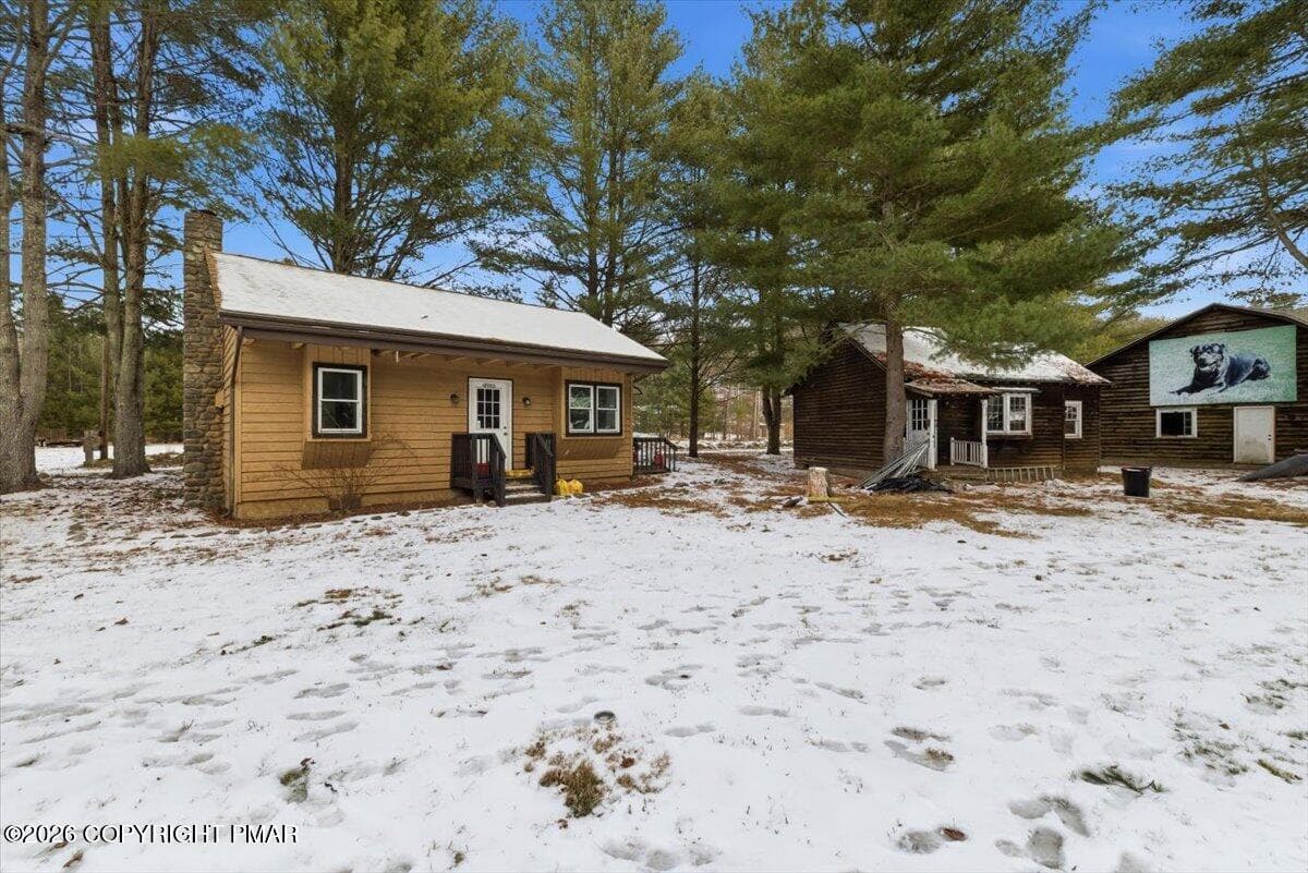 048-BLDG 1-3 - 159 Colony Village, Cresco, PA 18326, Cresco