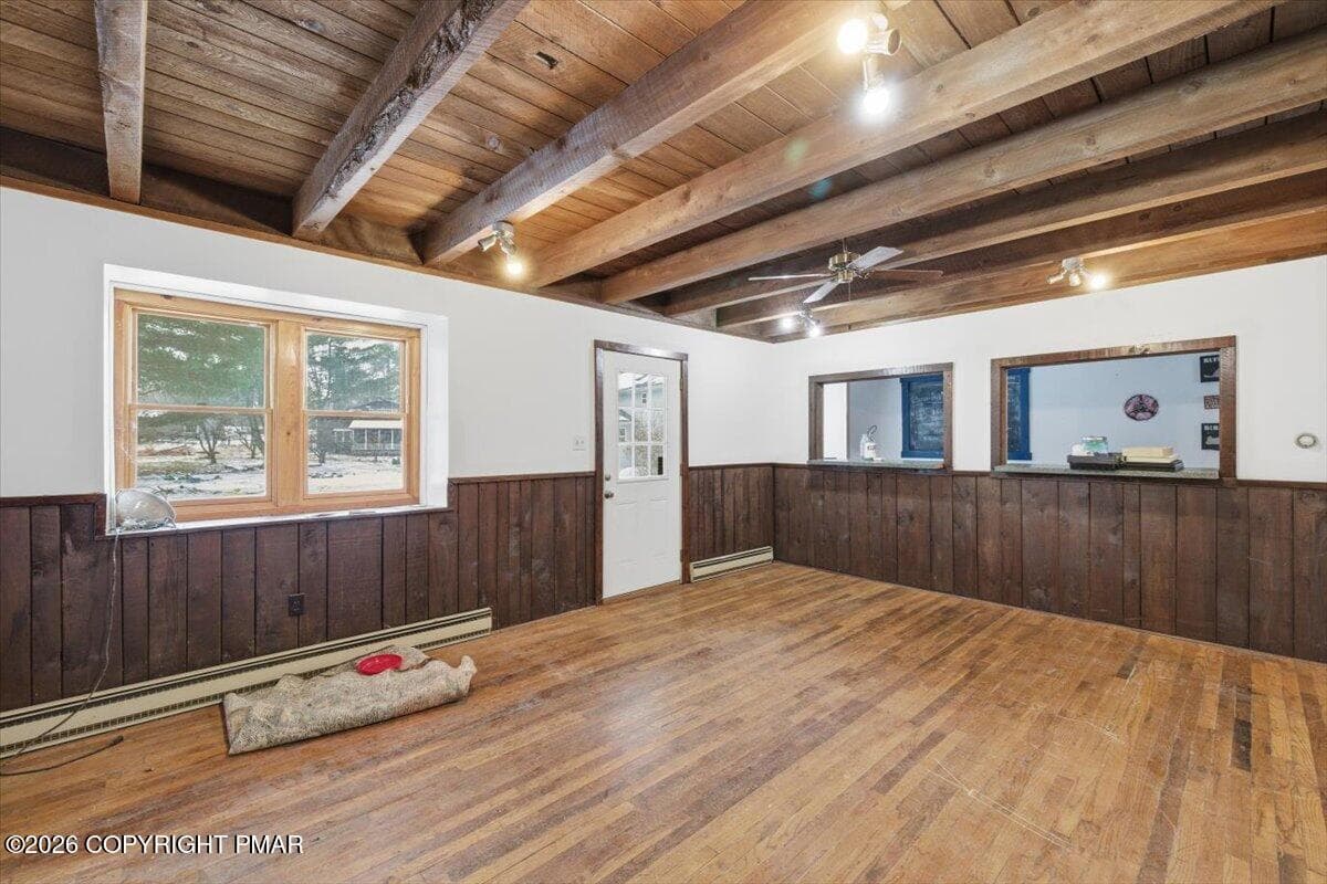 050-BLDG 1-5 - 159 Colony Village, Cresco, PA 18326, Cresco