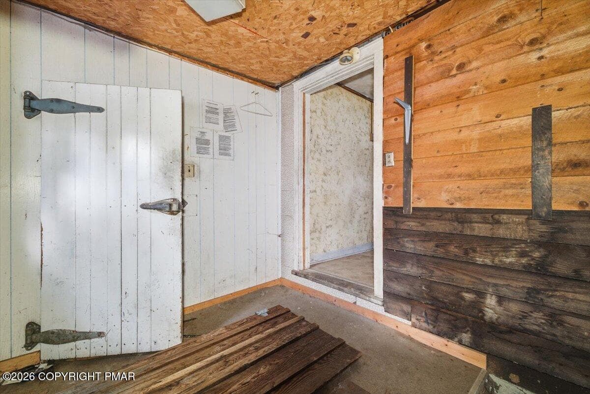 191-BLDG 8-30 - 159 Colony Village, Cresco, PA 18326, Cresco