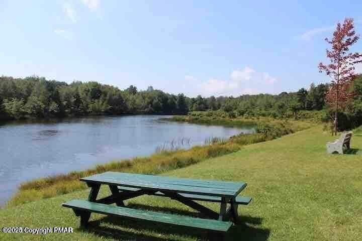 20240105215055090863000000-o - 407 Pine Tree, Albrightsville, PA 18210, Albrightsville