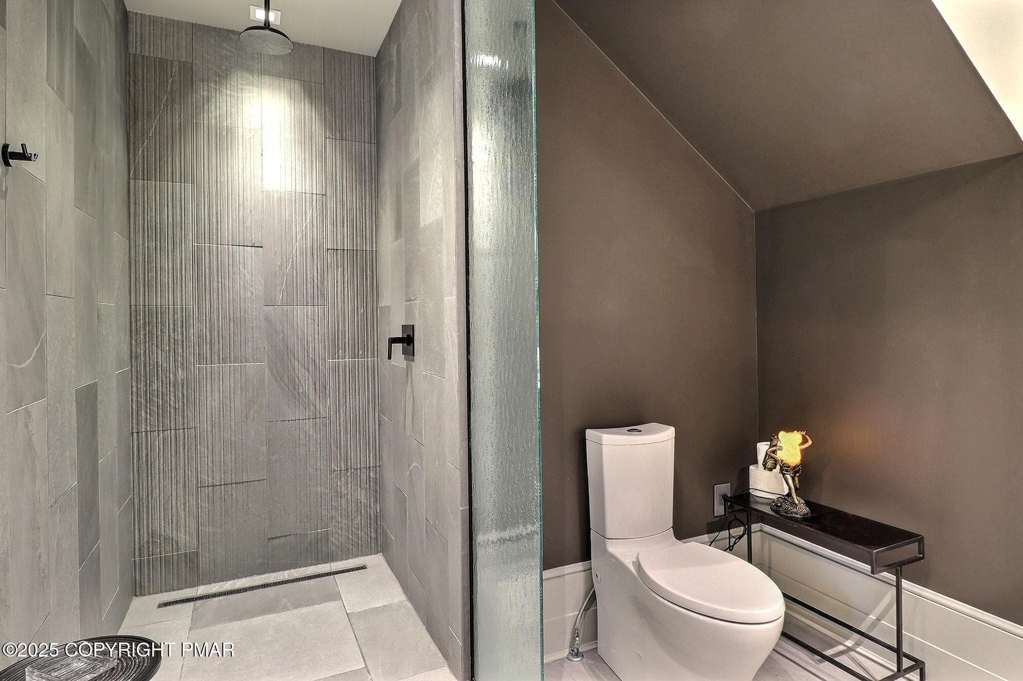 Guest Bathroom - 1212 Burger Hollow Road, Effort, PA 18330, Effort