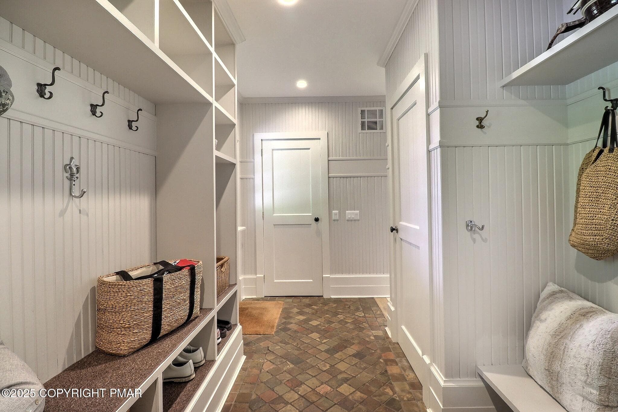 Mud Room - 1212 Burger Hollow Road, Effort, PA 18330, Effort