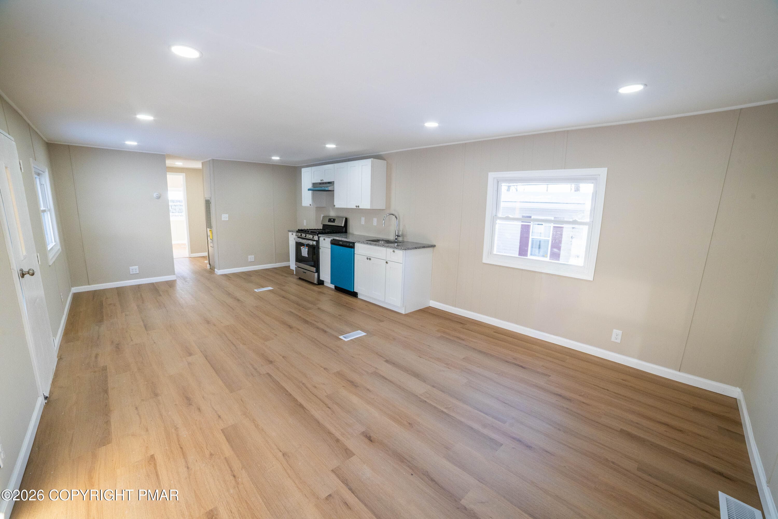 32526_Image_8 - 128 Bartion Court, Bartonsville, PA 18321, Bartonsville