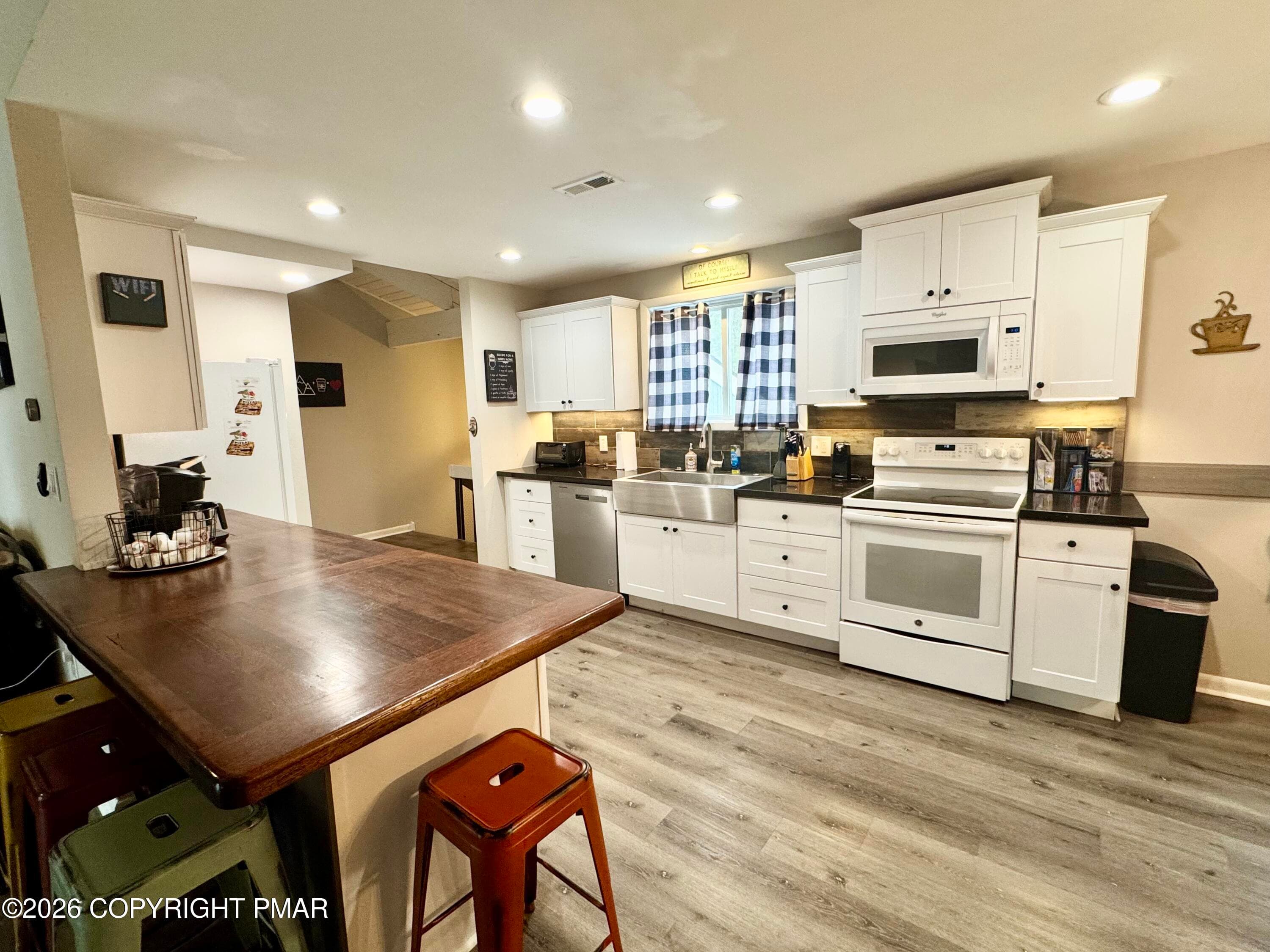 kitchen2 - 9 Sassafras Road, Lake Harmony, PA 18624, Lake Harmony