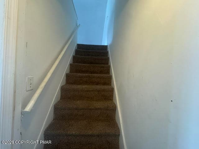 E Main 7 - 16-18 E Main Street, Pen Argyl, PA 18072, Pen Argyl