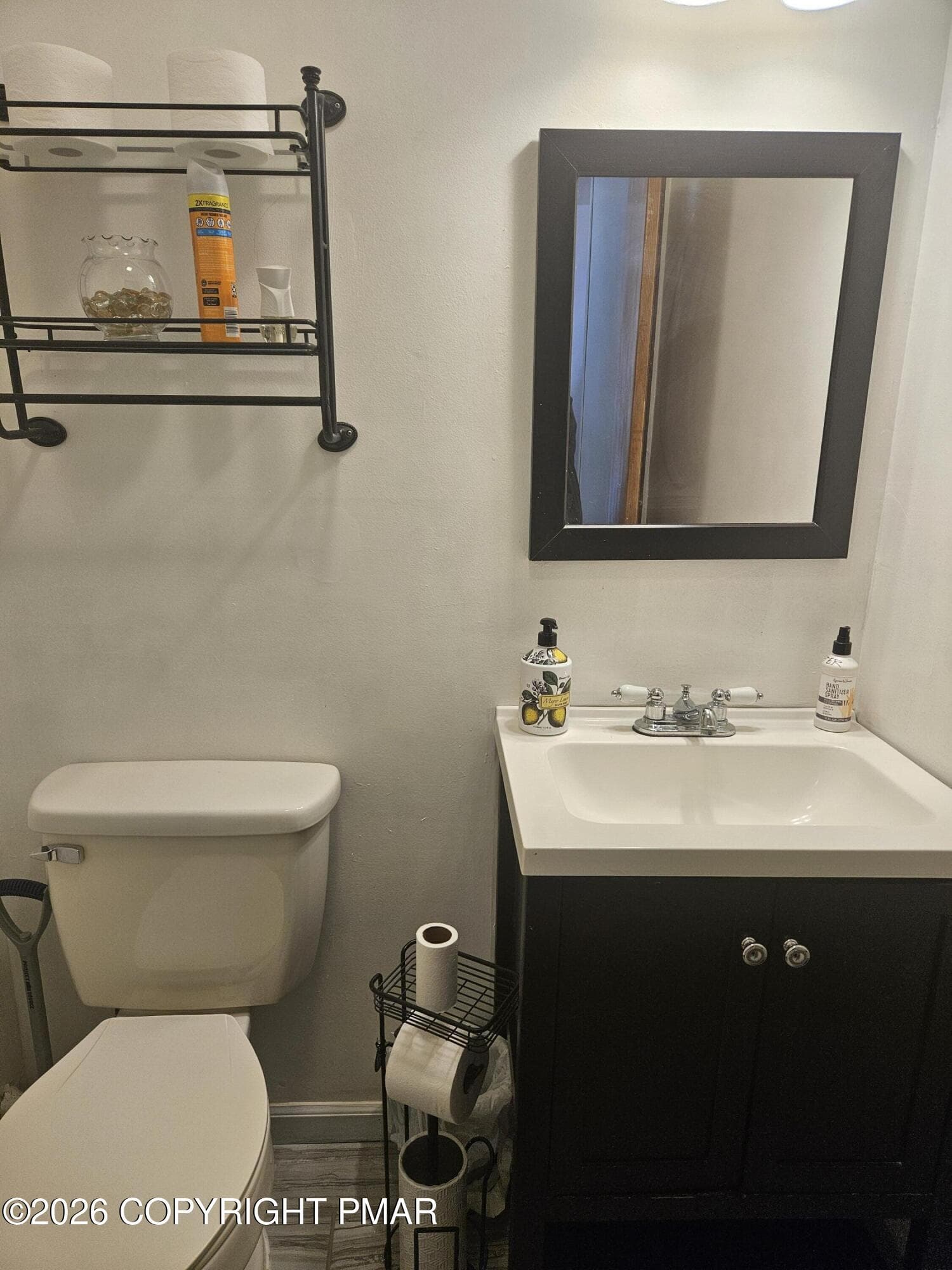 Half Bath Main Floor - 166 Tanbark Lane, Tannersville, PA 18372, Tannersville