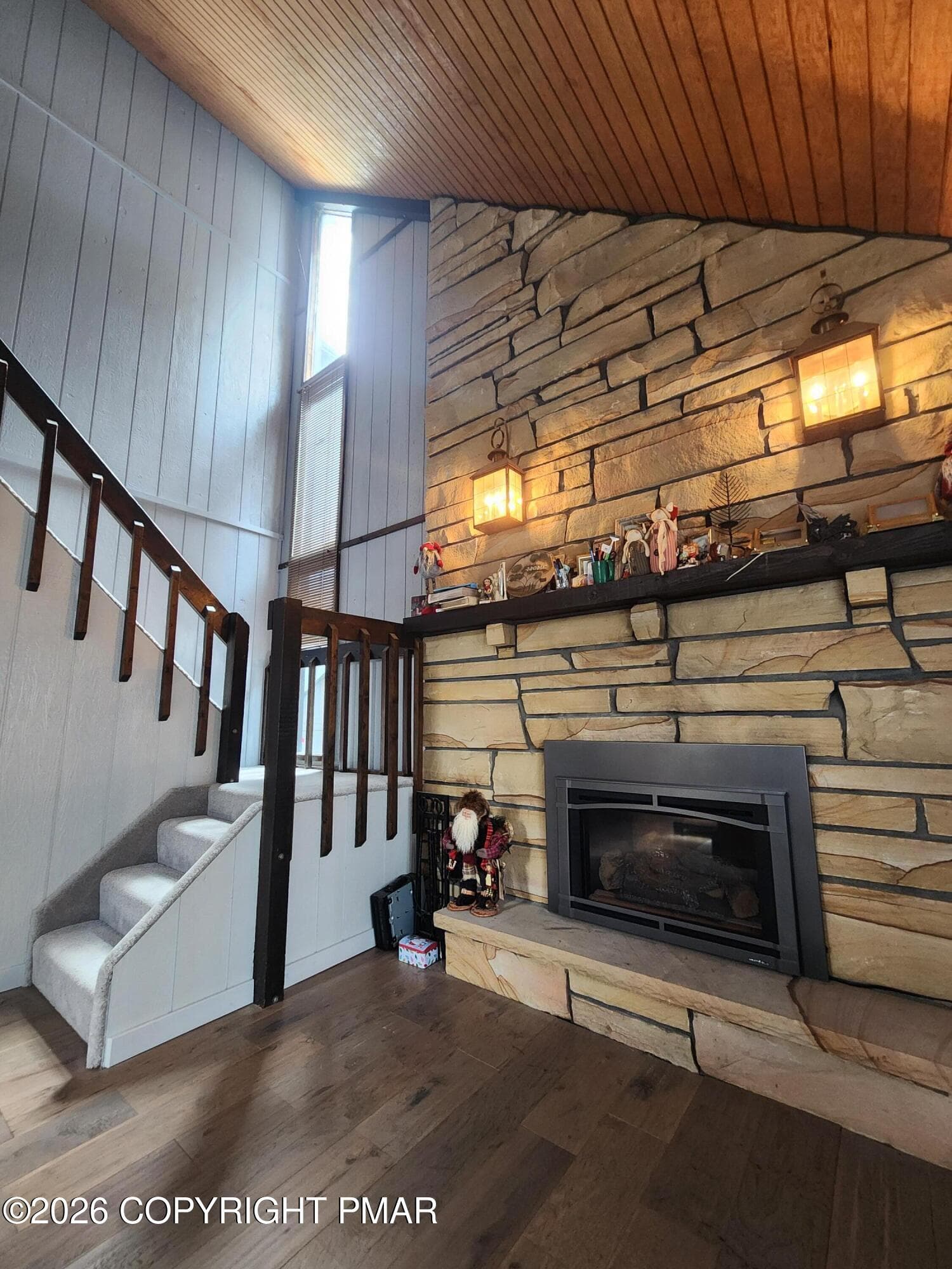 Propane Fireplace - 237 Whitman Lane, Albrightsville, PA 18210, Albrightsville