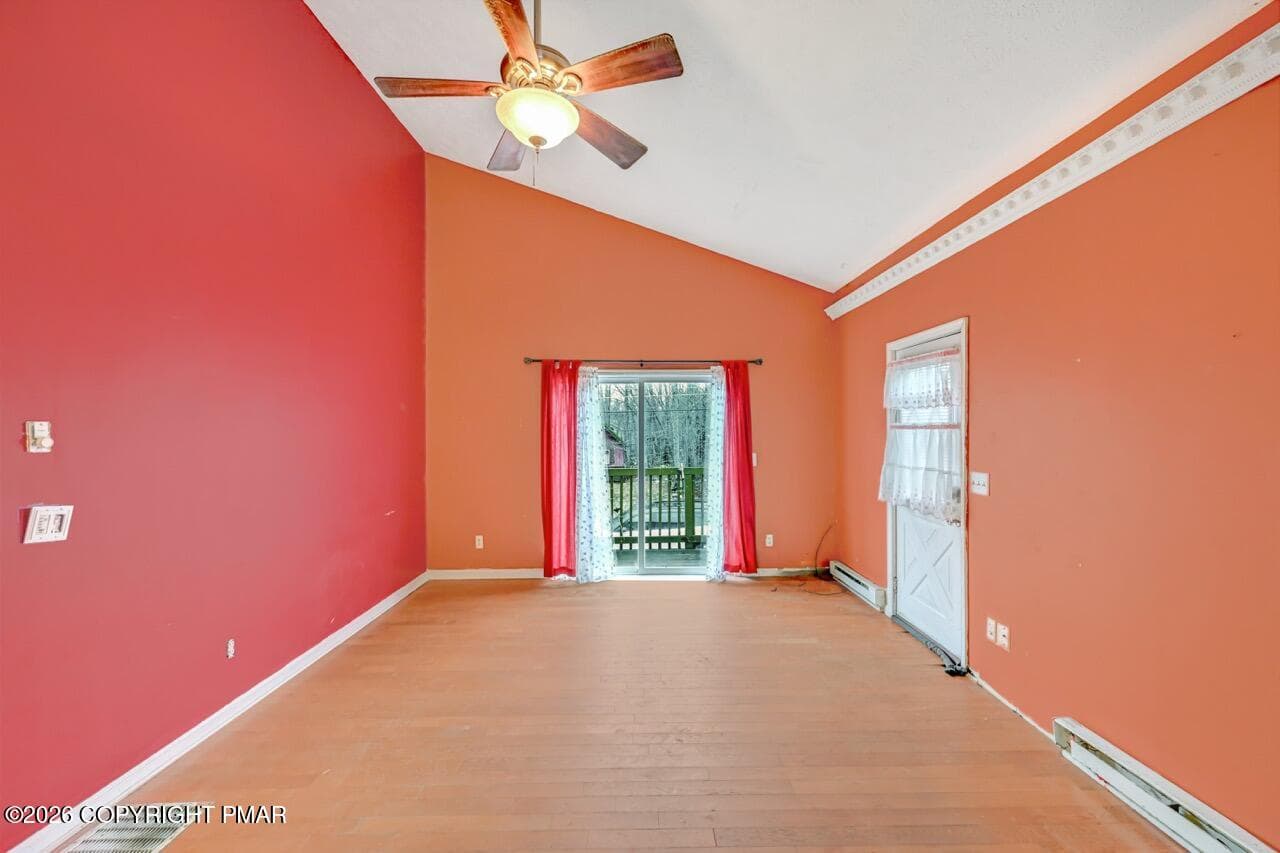 6263 Park Pl 09 Large - 6263 Park Place, Tobyhanna, PA 18466, Tobyhanna