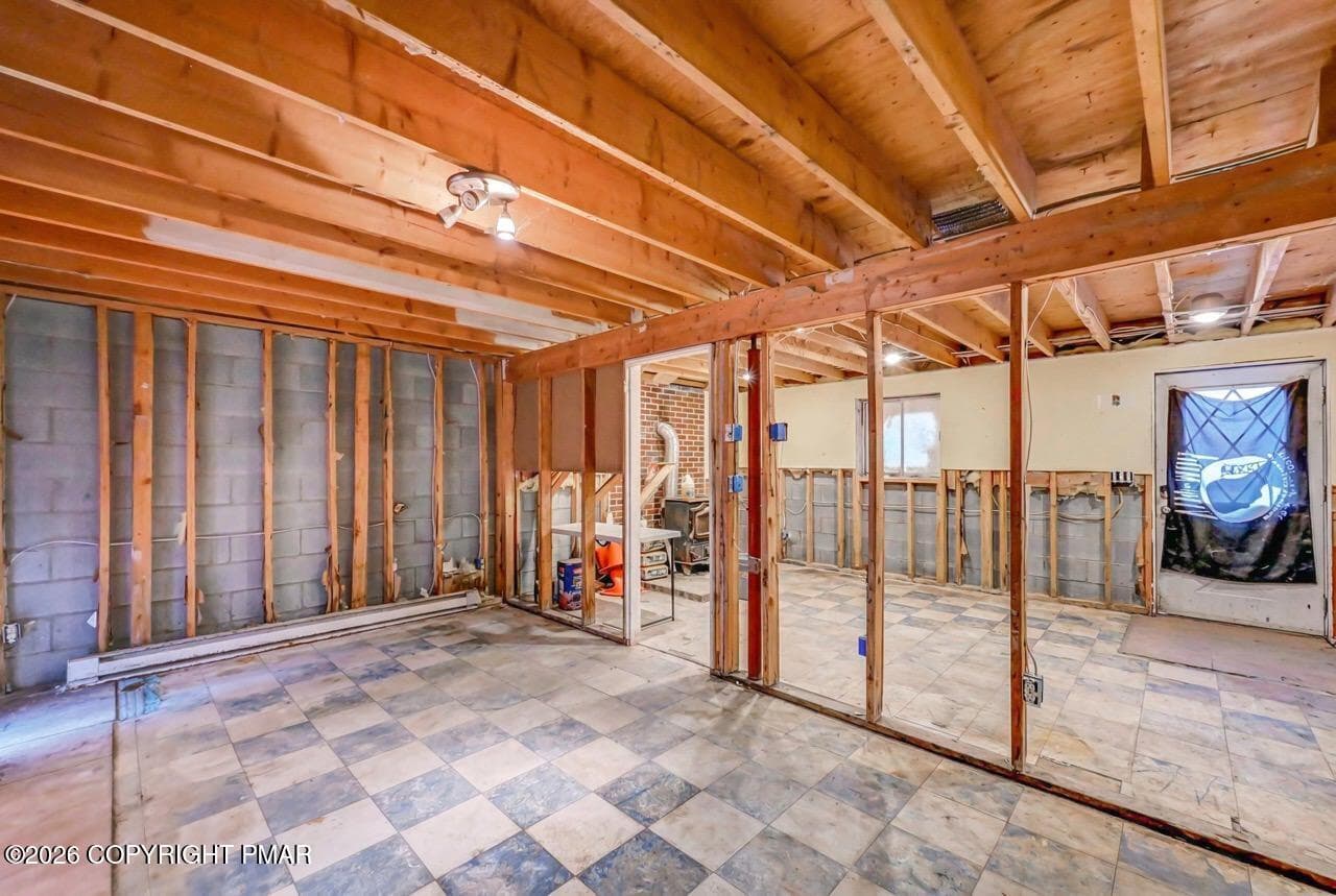 6263 Park Pl 37 Large - 6263 Park Place, Tobyhanna, PA 18466, Tobyhanna