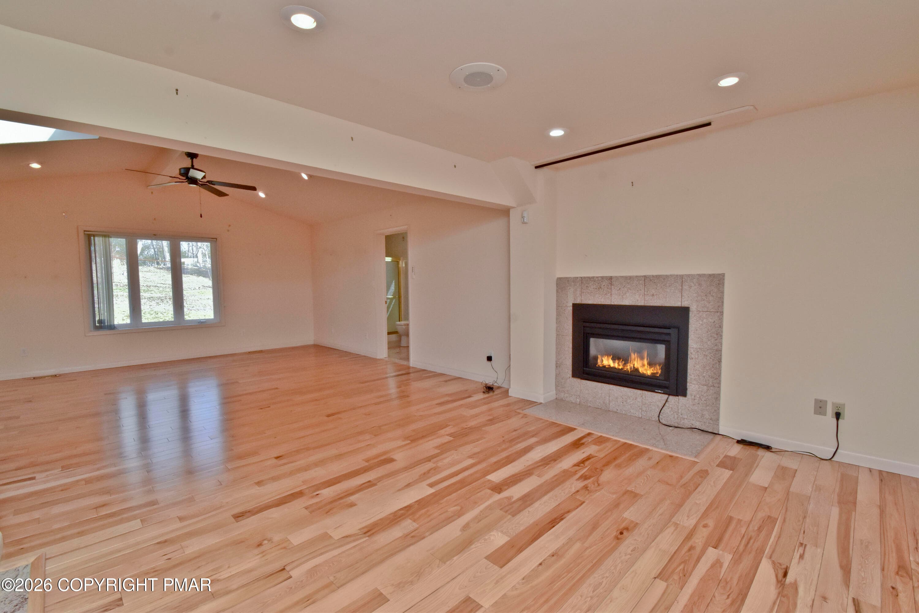 6 Family (1) - 214 Sunrise Loop, Henryville, PA 18332, Henryville