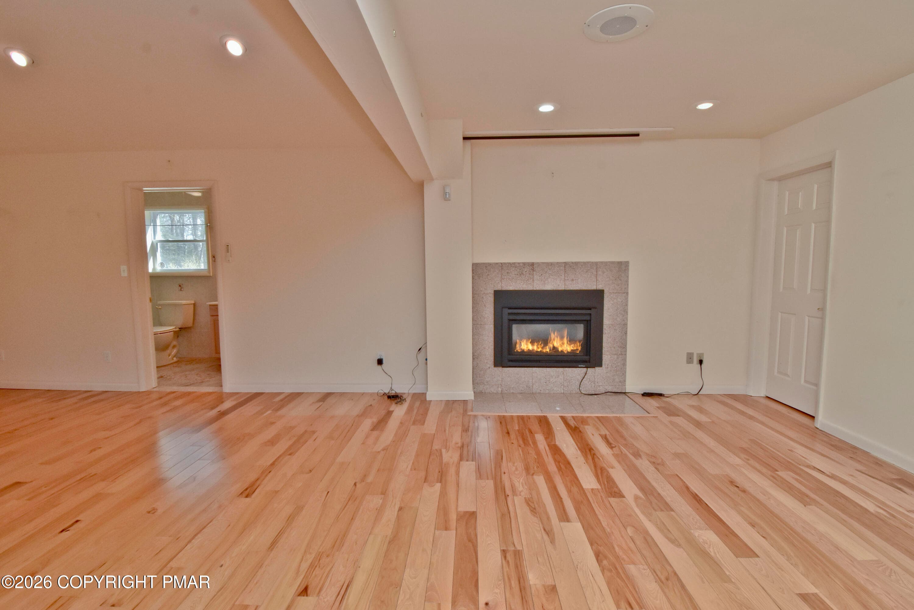 6 Family (2) - 214 Sunrise Loop, Henryville, PA 18332, Henryville