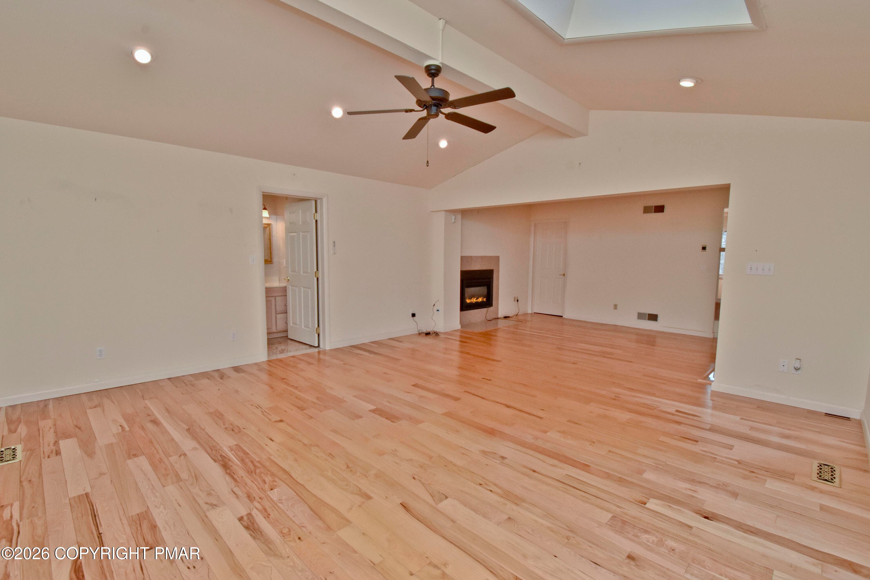 6 Family (6) - 214 Sunrise Loop, Henryville, PA 18332, Henryville