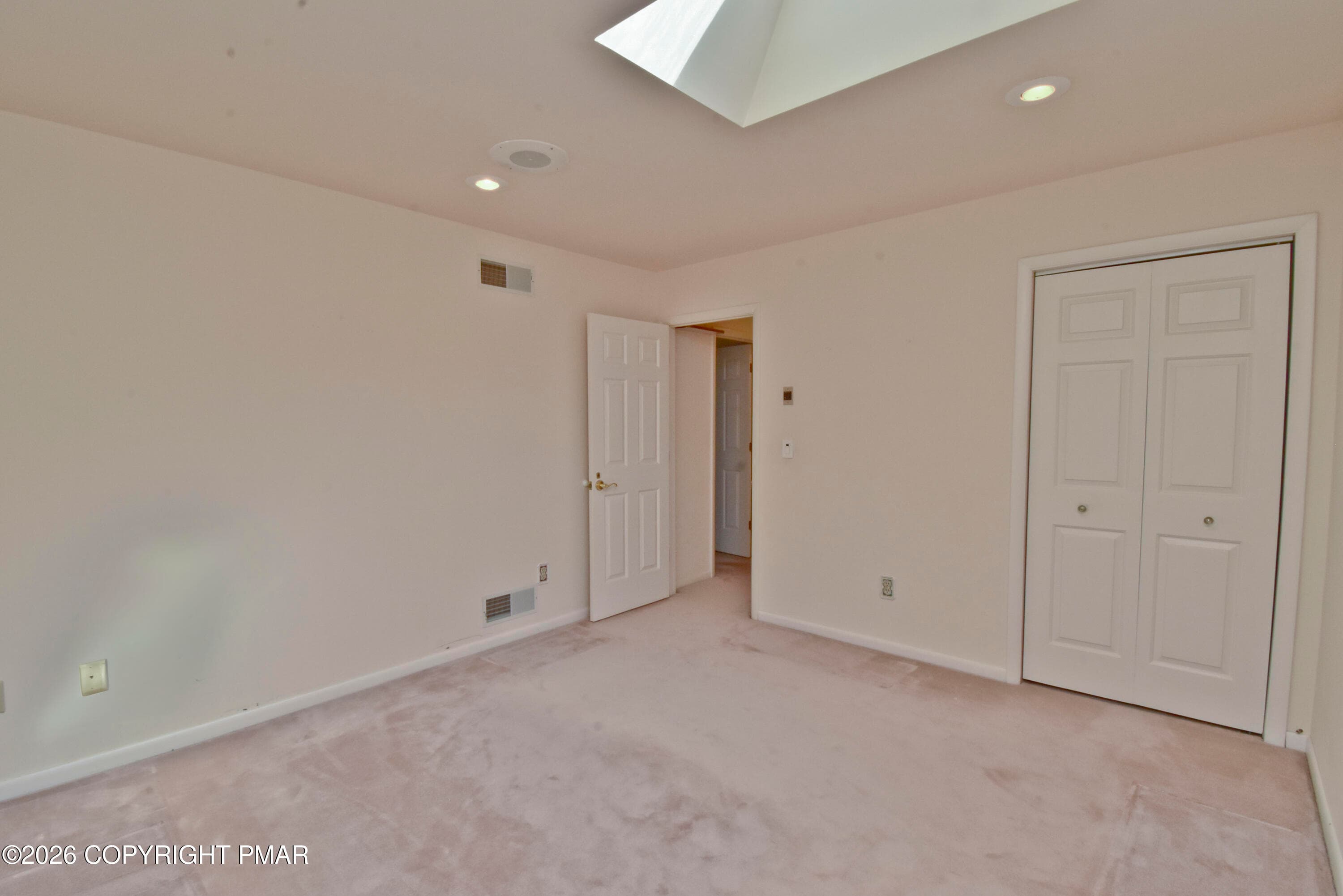 9 2nd Bed (3) - 214 Sunrise Loop, Henryville, PA 18332, Henryville