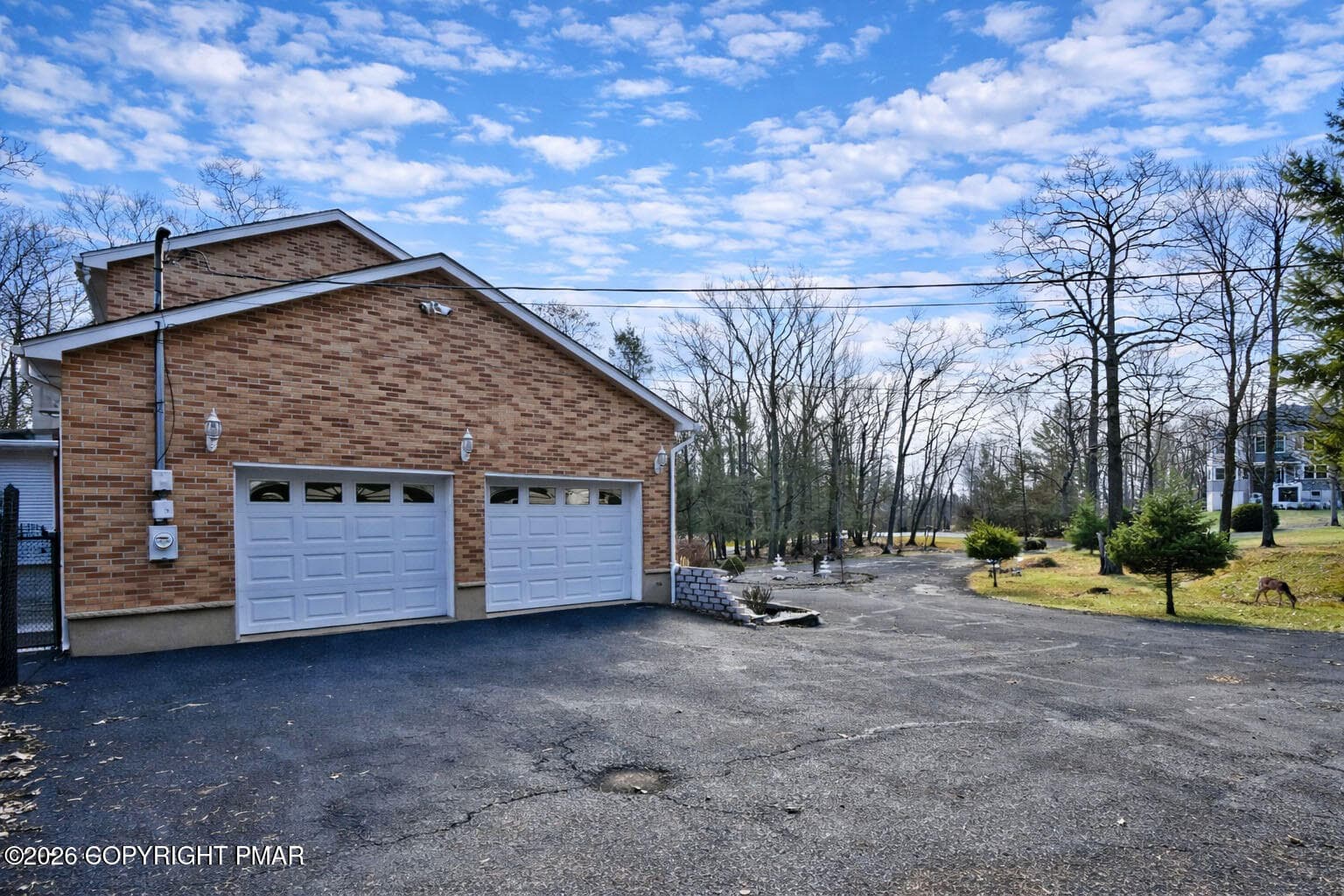 15 Garage - 214 Sunrise Loop, Henryville, PA 18332, Henryville