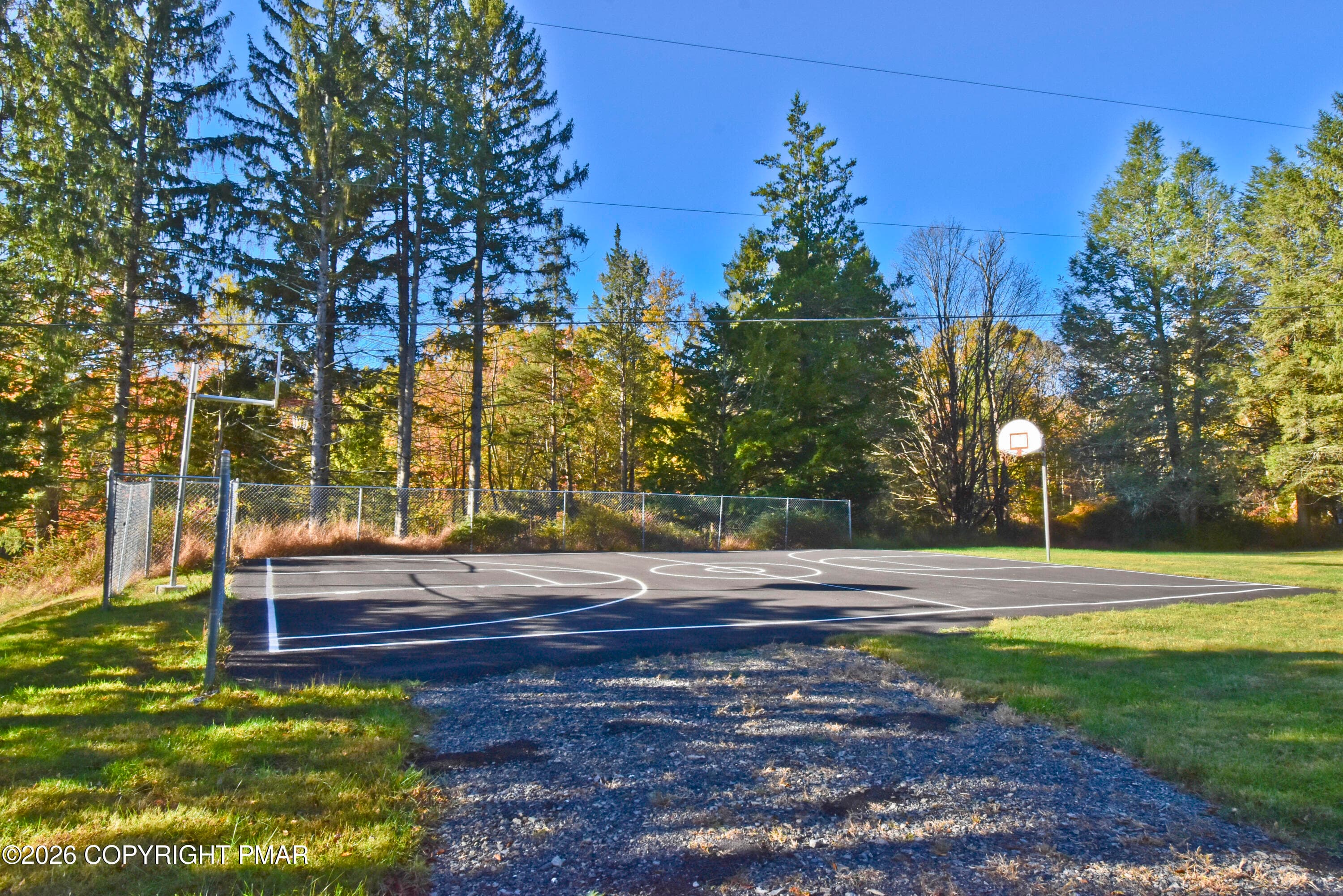 13 Community (1) - 214 Sunrise Loop, Henryville, PA 18332, Henryville