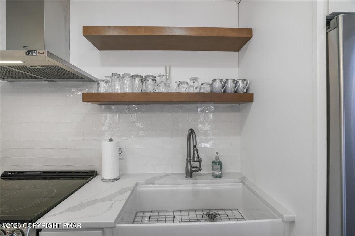 Kitchen - 8943 Deerfield Drive, Tobyhanna, PA 18466, Tobyhanna