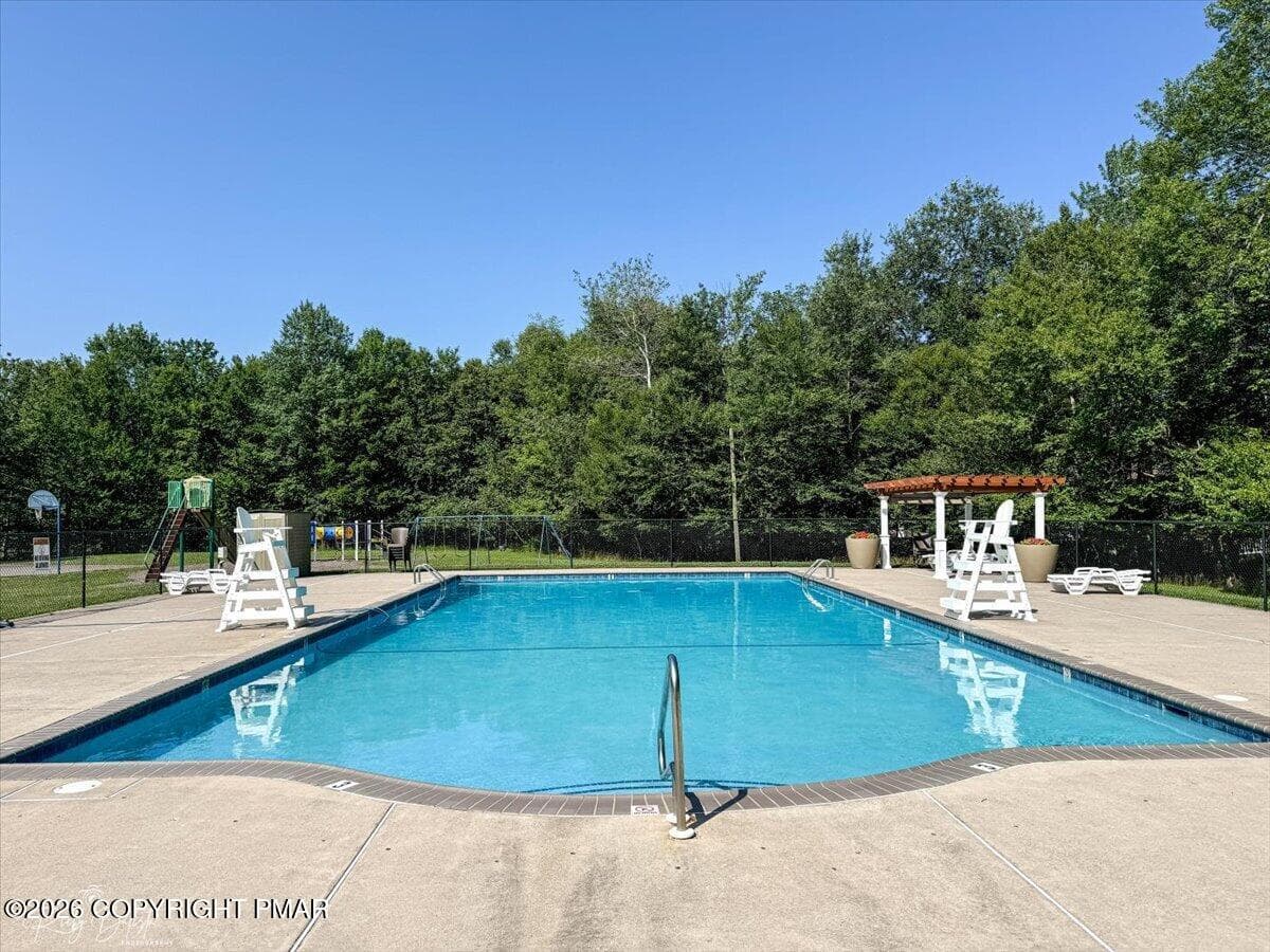 Community pool - 8943 Deerfield Drive, Tobyhanna, PA 18466, Tobyhanna