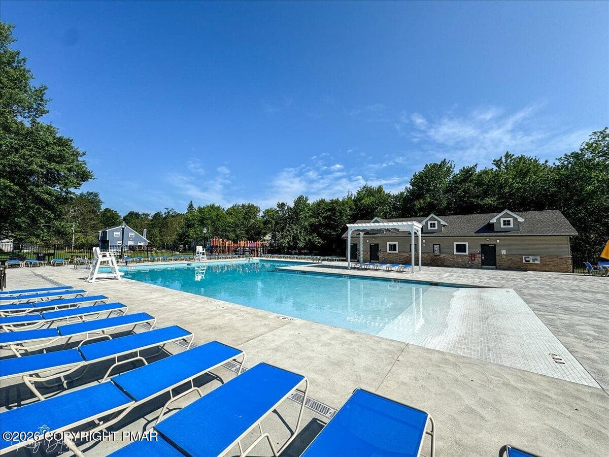 Community pool - 8943 Deerfield Drive, Tobyhanna, PA 18466, Tobyhanna