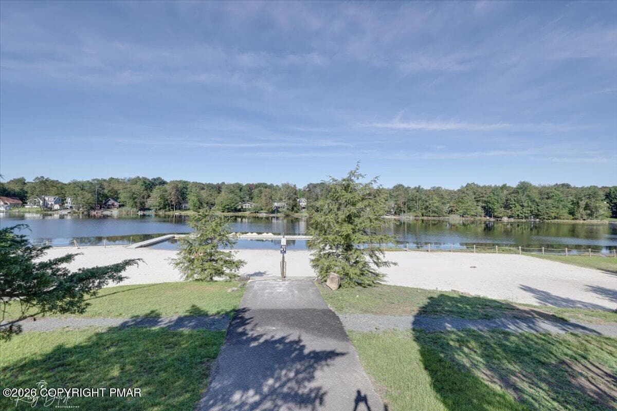 Community lake - 8943 Deerfield Drive, Tobyhanna, PA 18466, Tobyhanna