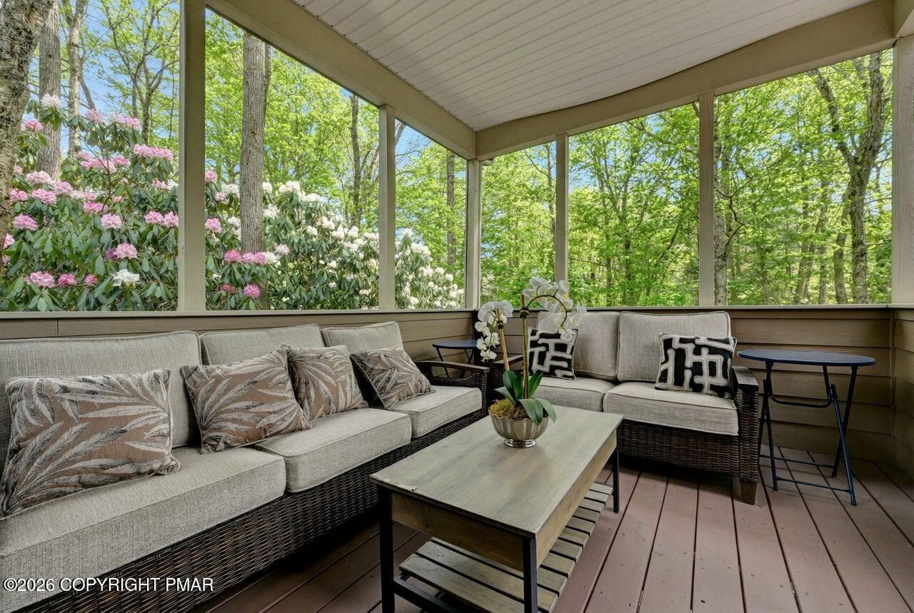 Screened Porch - 134 Skytop Road, Pocono Pines, PA 18350, Pocono Pines