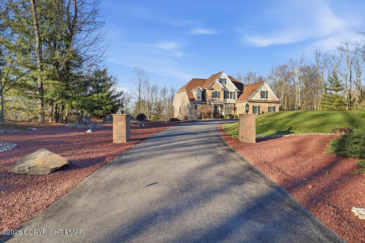 012-Photo-6 - 389 Joanne Court, Bartonsville, PA 18321, Bartonsville