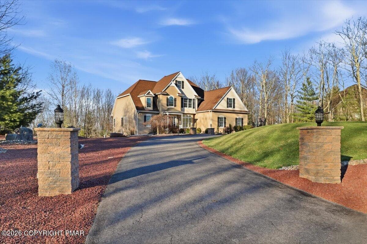 013-Photo-7 - 389 Joanne Court, Bartonsville, PA 18321, Bartonsville
