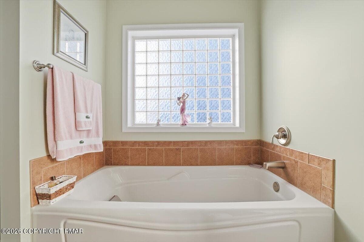 084-Photo-78 - 389 Joanne Court, Bartonsville, PA 18321, Bartonsville
