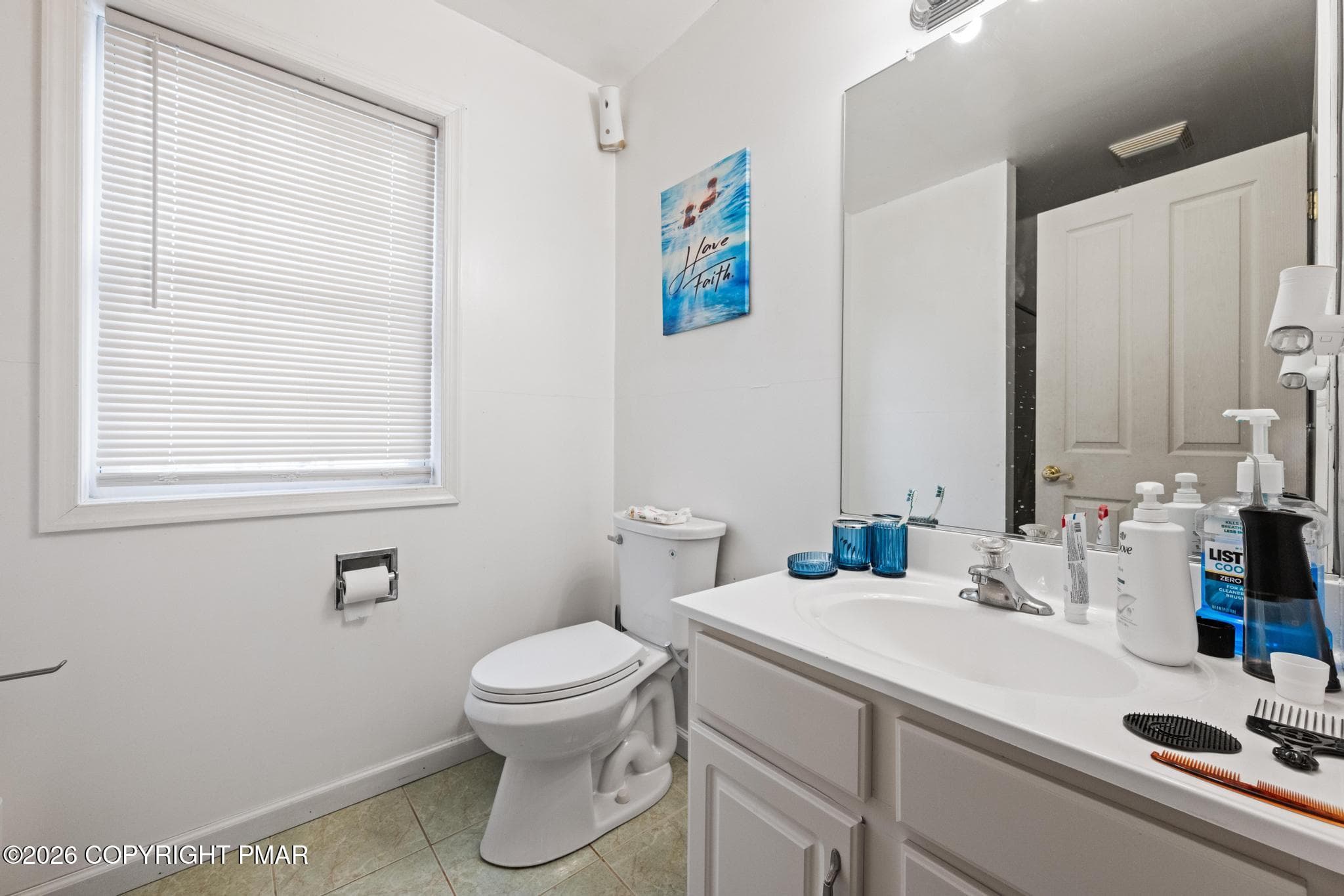 Guest Restroom - 137 Old Kettle Court, Stroudsburg, PA 18360, Stroudsburg