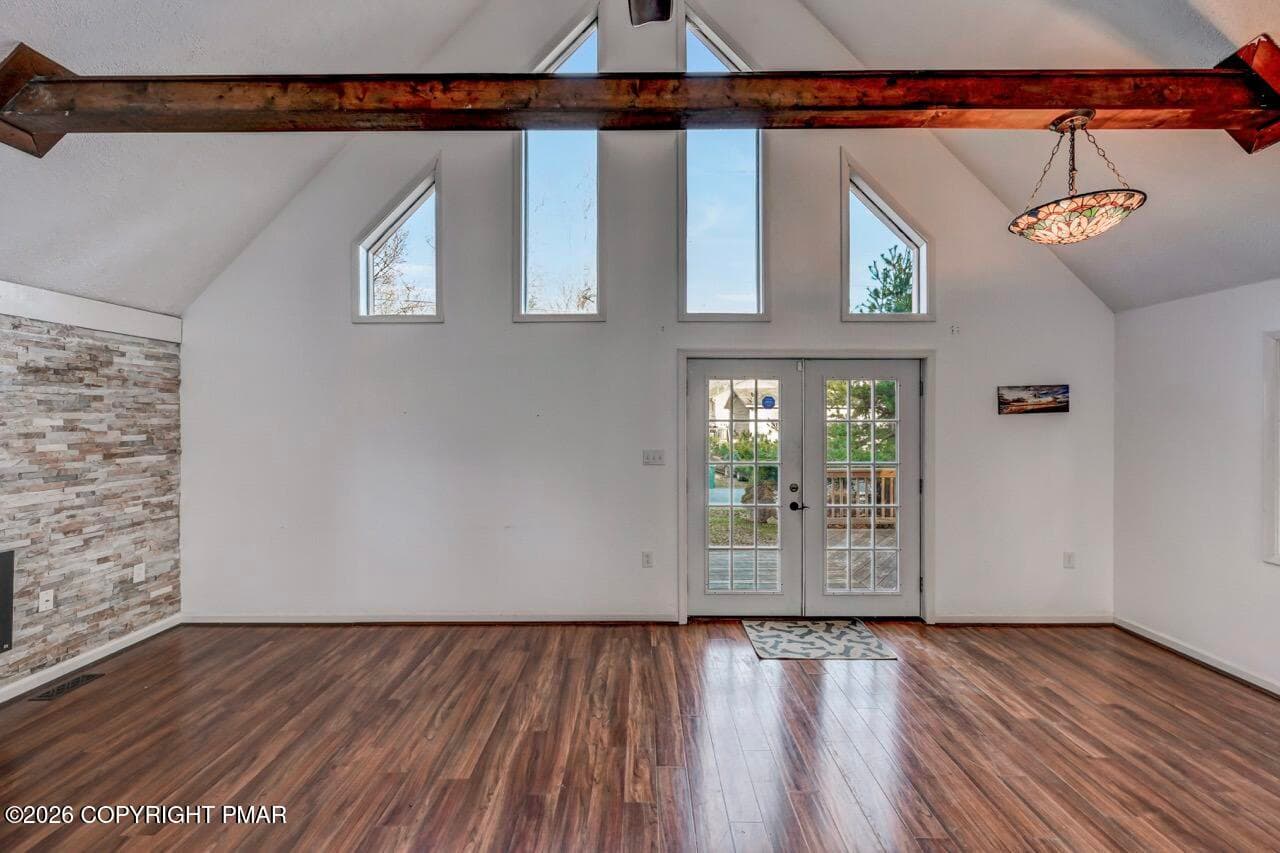 Natural Lighting! - 7550 Eagle Rock Drive, Tobyhanna, PA 18466, Tobyhanna