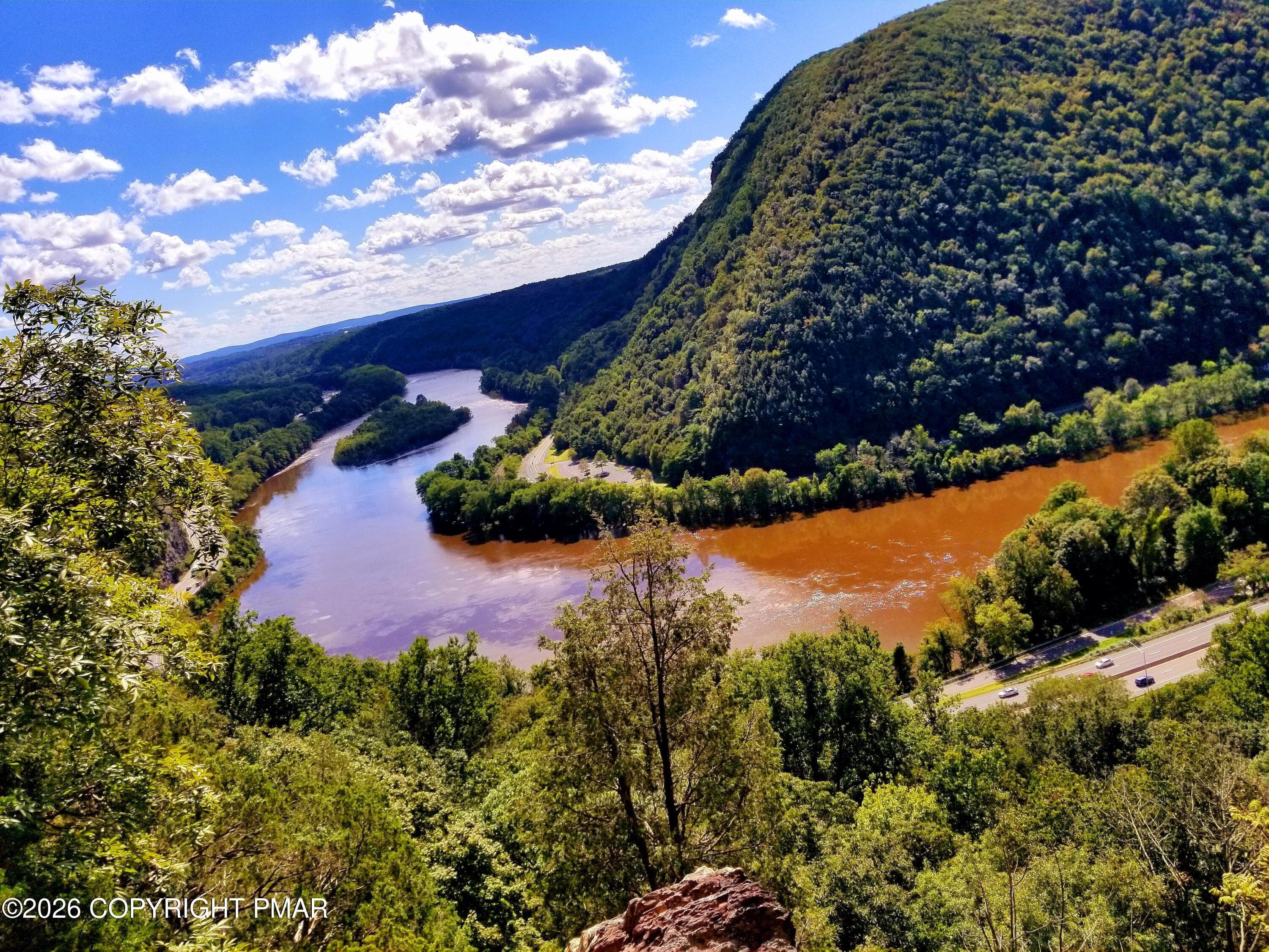 Poconos (5) - 9069 IDLEWILD Drive, Tobyhanna, PA 18466, Tobyhanna