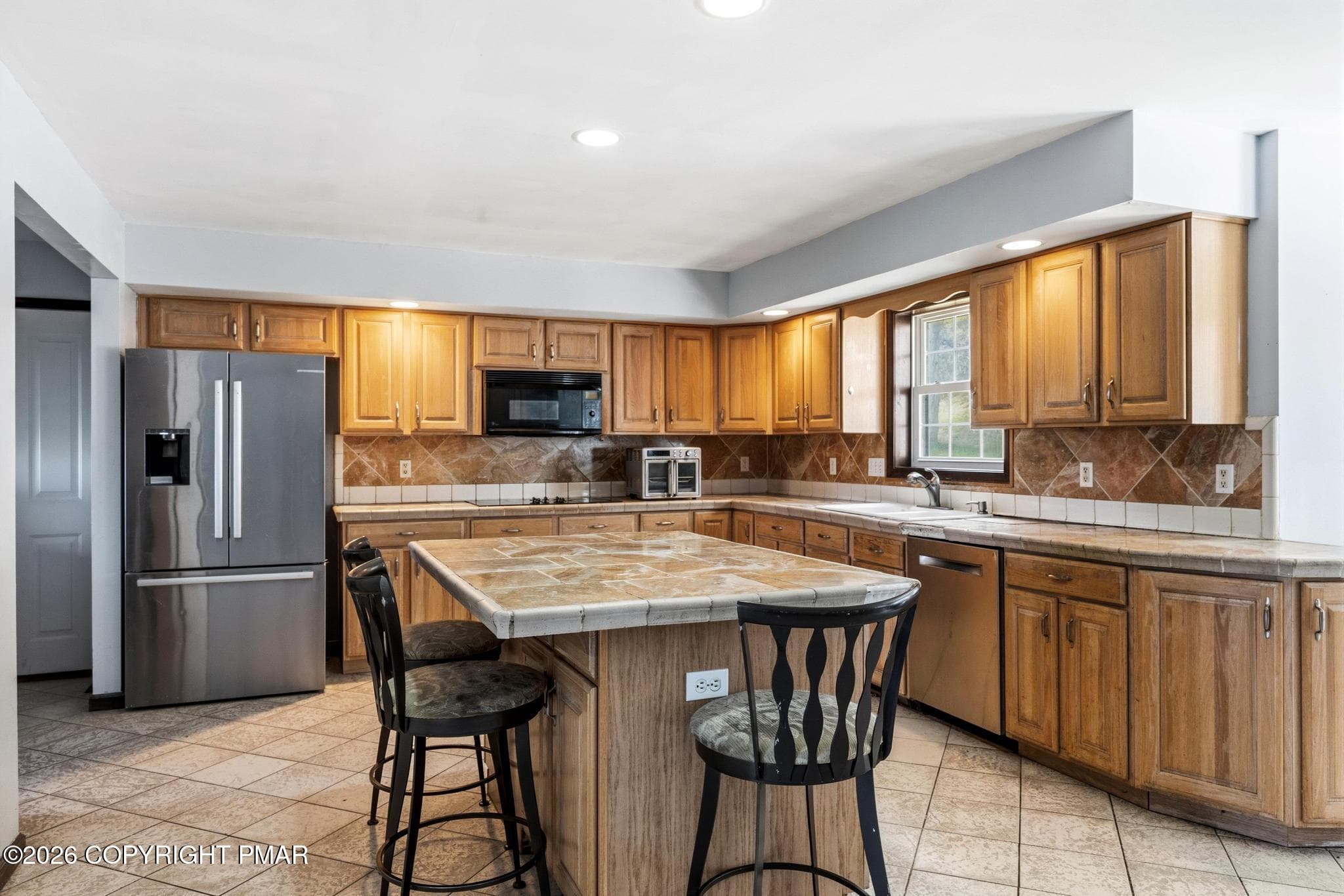 Kitchen - 137 Old Kettle Court, Stroudsburg, PA 18360, Stroudsburg