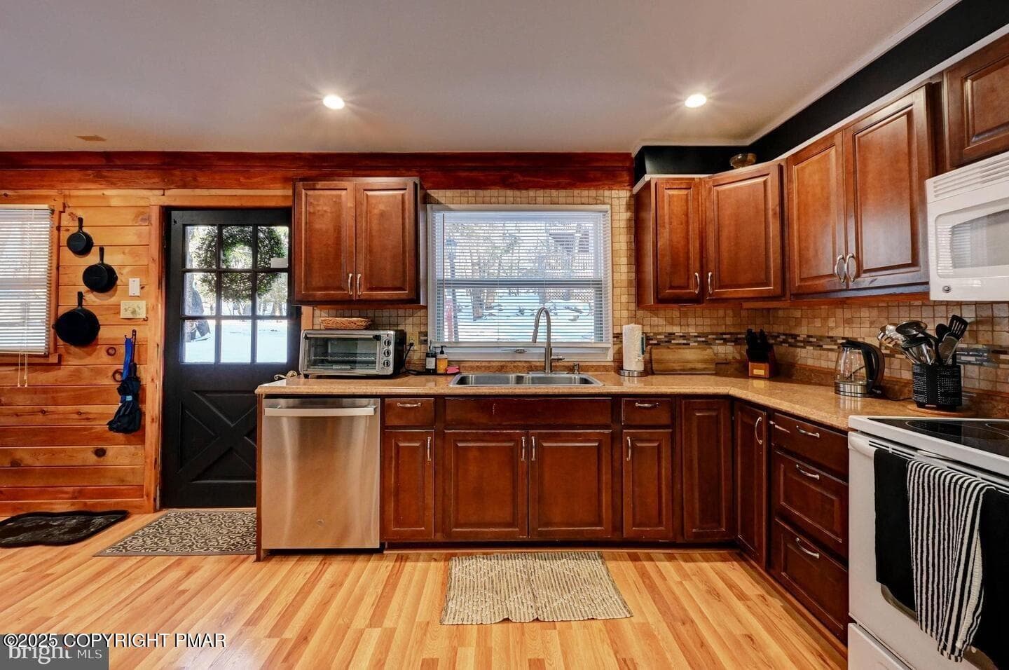 11 - 28 Skye Drive, Lake Harmony, PA 18624