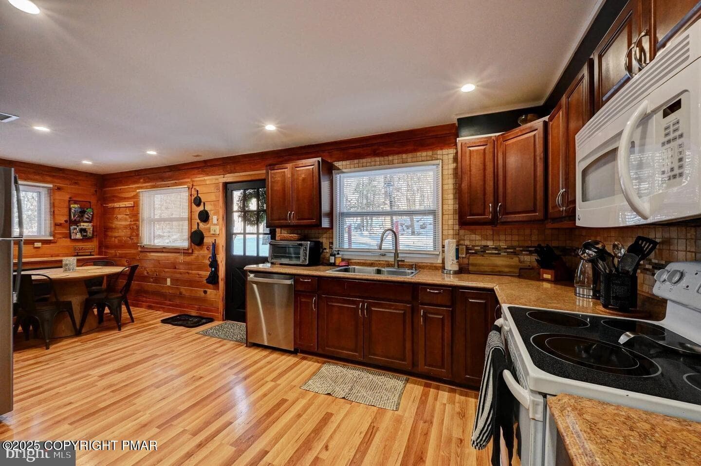12 - 28 Skye Drive, Lake Harmony, PA 18624