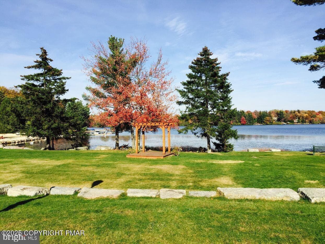 100 - 28 Skye Drive, Lake Harmony, PA 18624