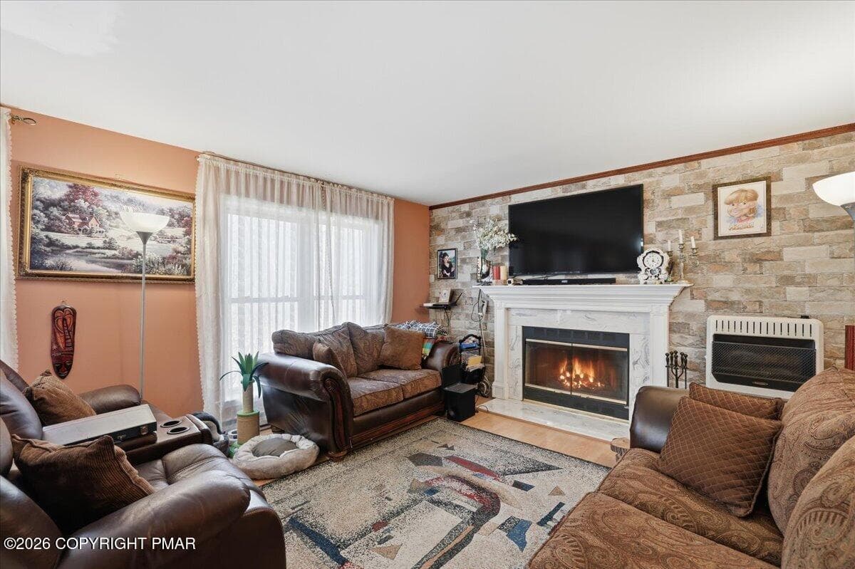 16-018_847A3432_with_fire - 270 Packanack Drive, Gouldsboro, PA 18424, Gouldsboro
