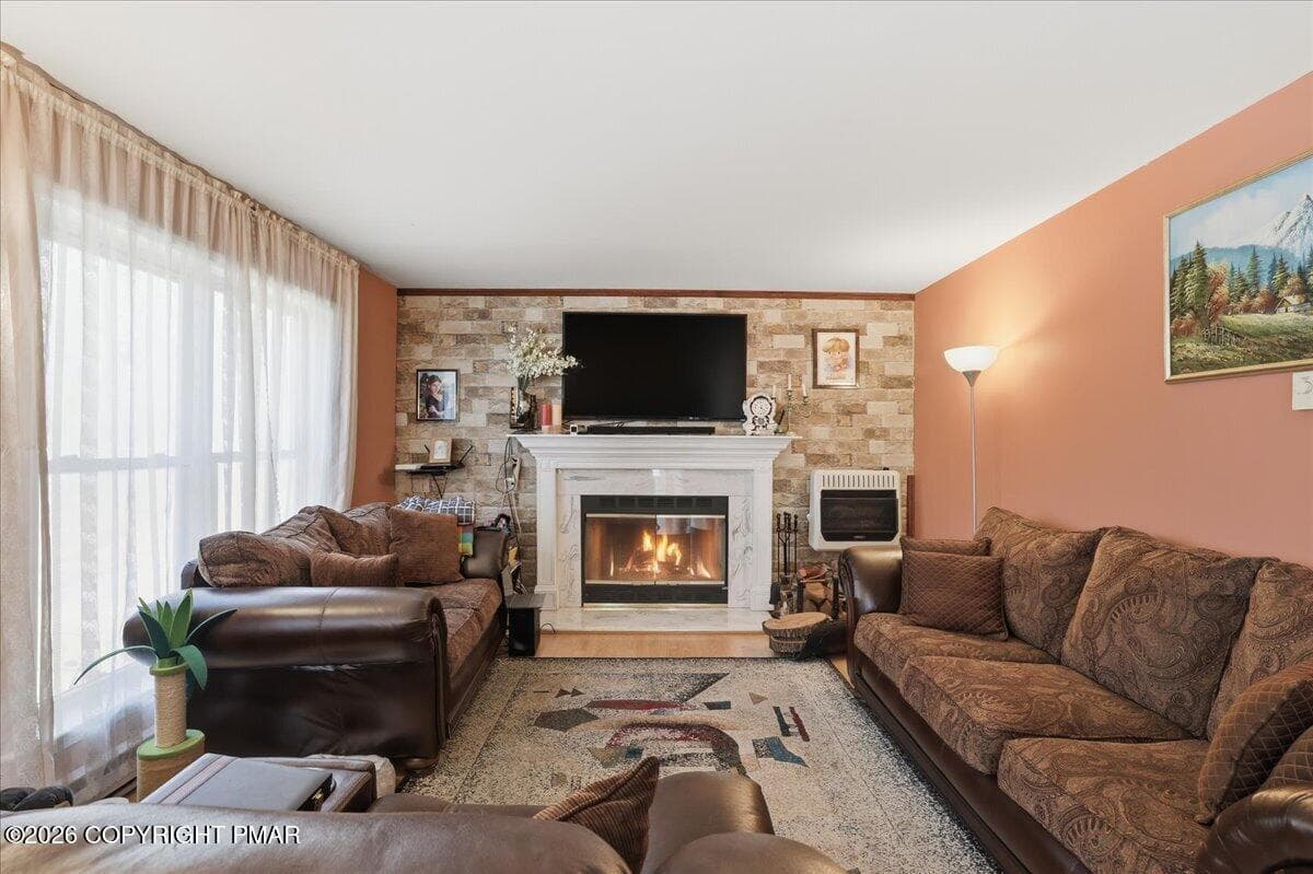 17-016_847A3423_with_fire - 270 Packanack Drive, Gouldsboro, PA 18424, Gouldsboro