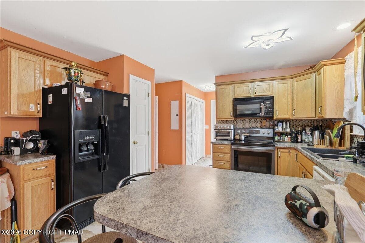 26-028_847A3393 - 270 Packanack Drive, Gouldsboro, PA 18424, Gouldsboro