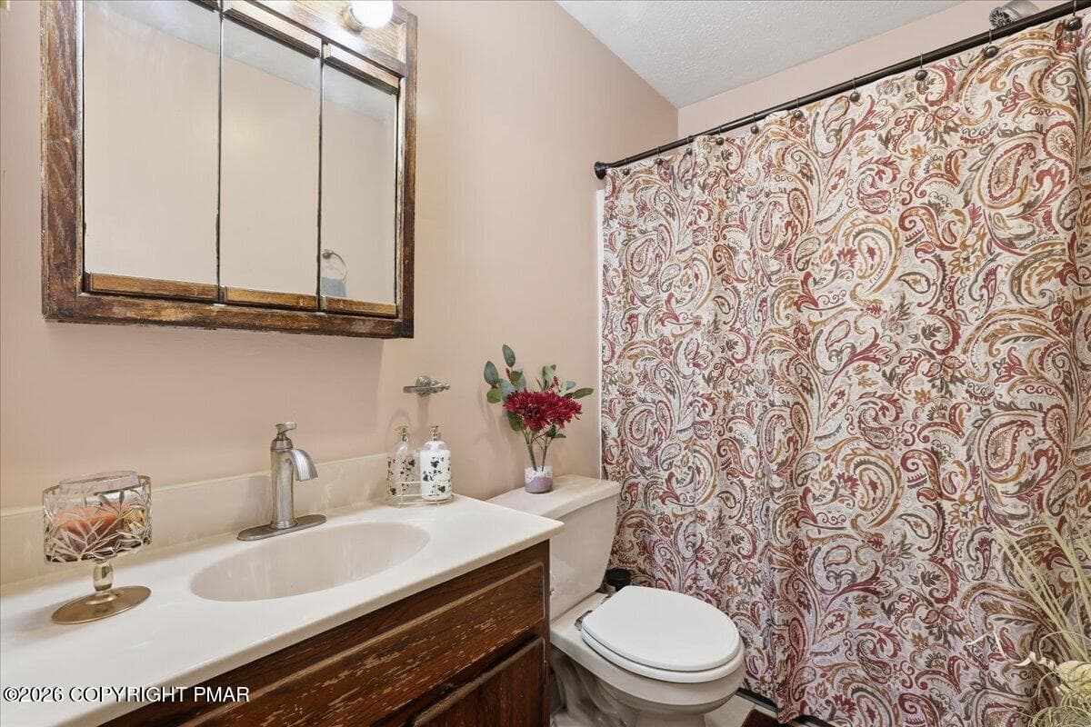 39-053_847A7012 - 250 Sheridan Drive, Tobyhanna, PA 18466, Tobyhanna