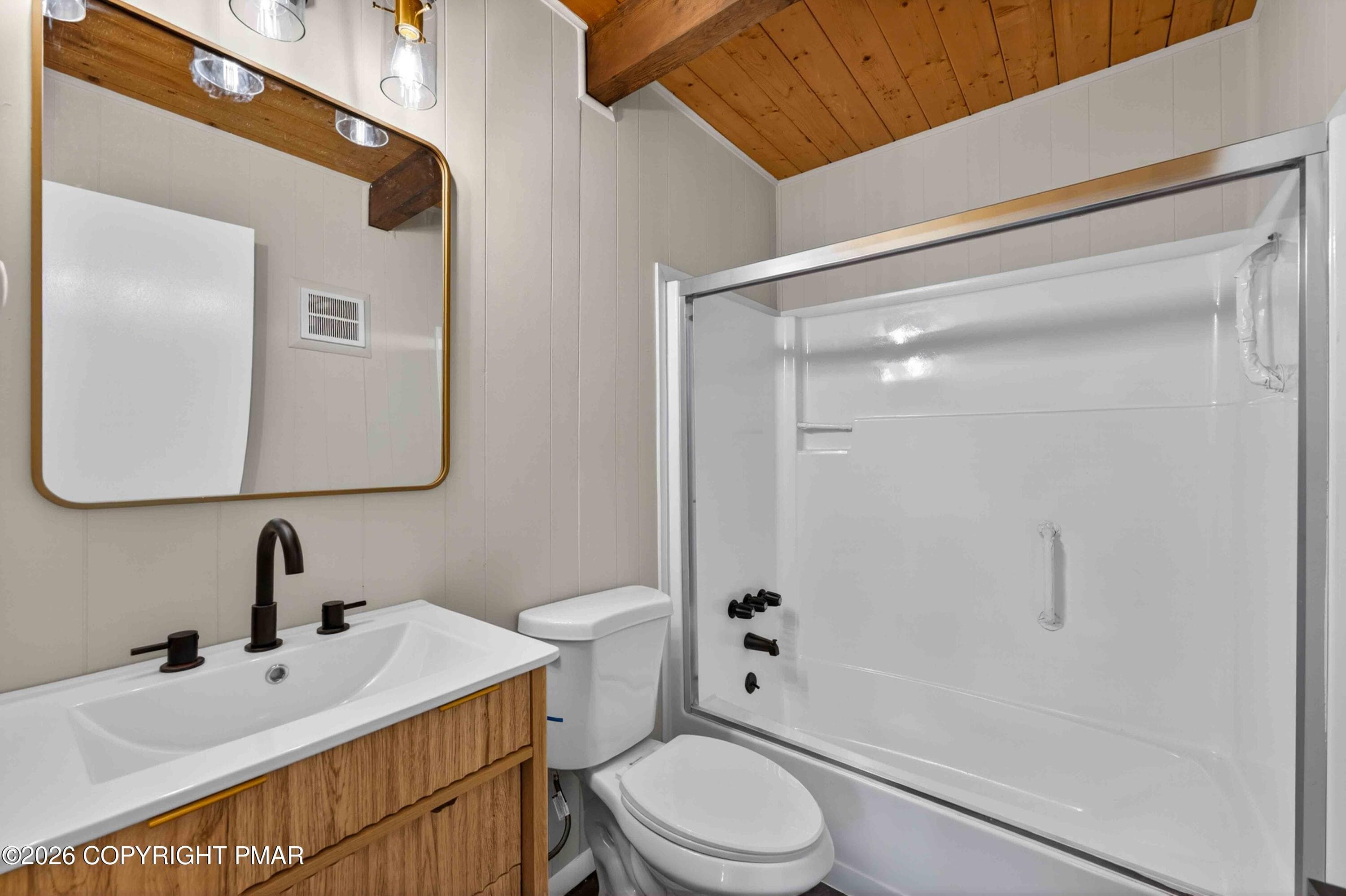 170 Dover Drive, Lehman Twsp. PA-29 - 170 Dover Drive, Bushkill, PA 18324, Bushkill