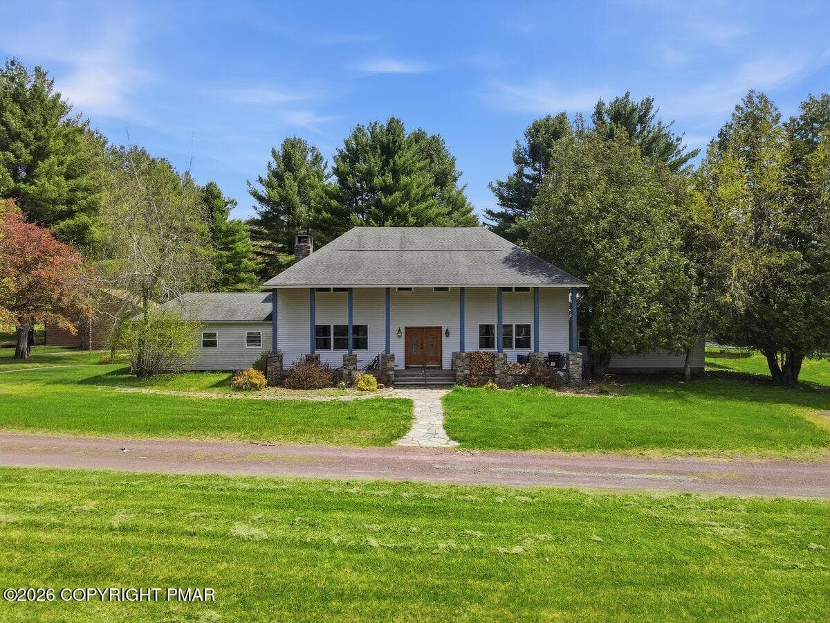 Photo-1 - 159 Colony Village, Cresco, PA 18326, Cresco