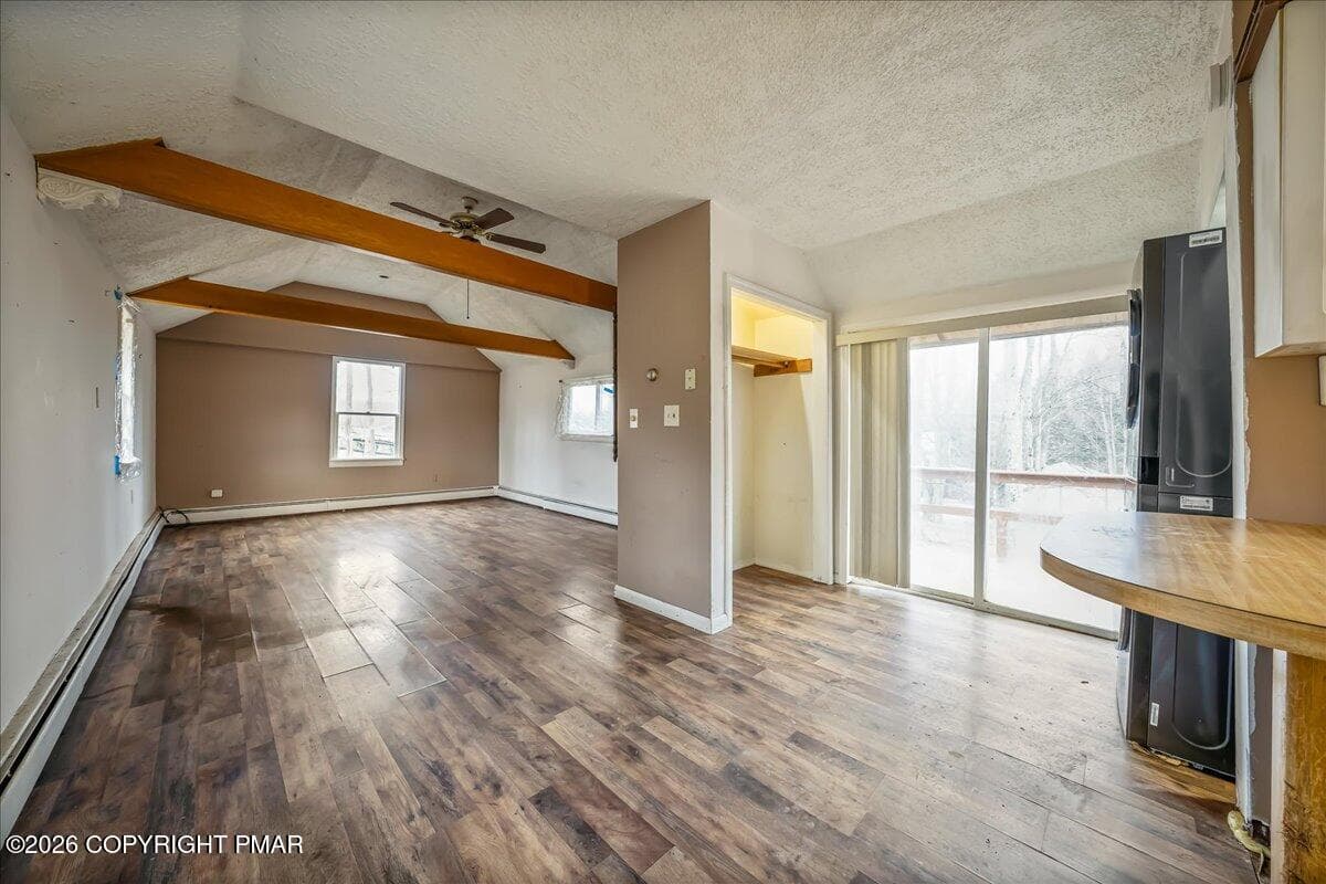 Eating Area to Living Room - 1191 Aberdeen Road, Madison Township, PA 18444, Madison Township