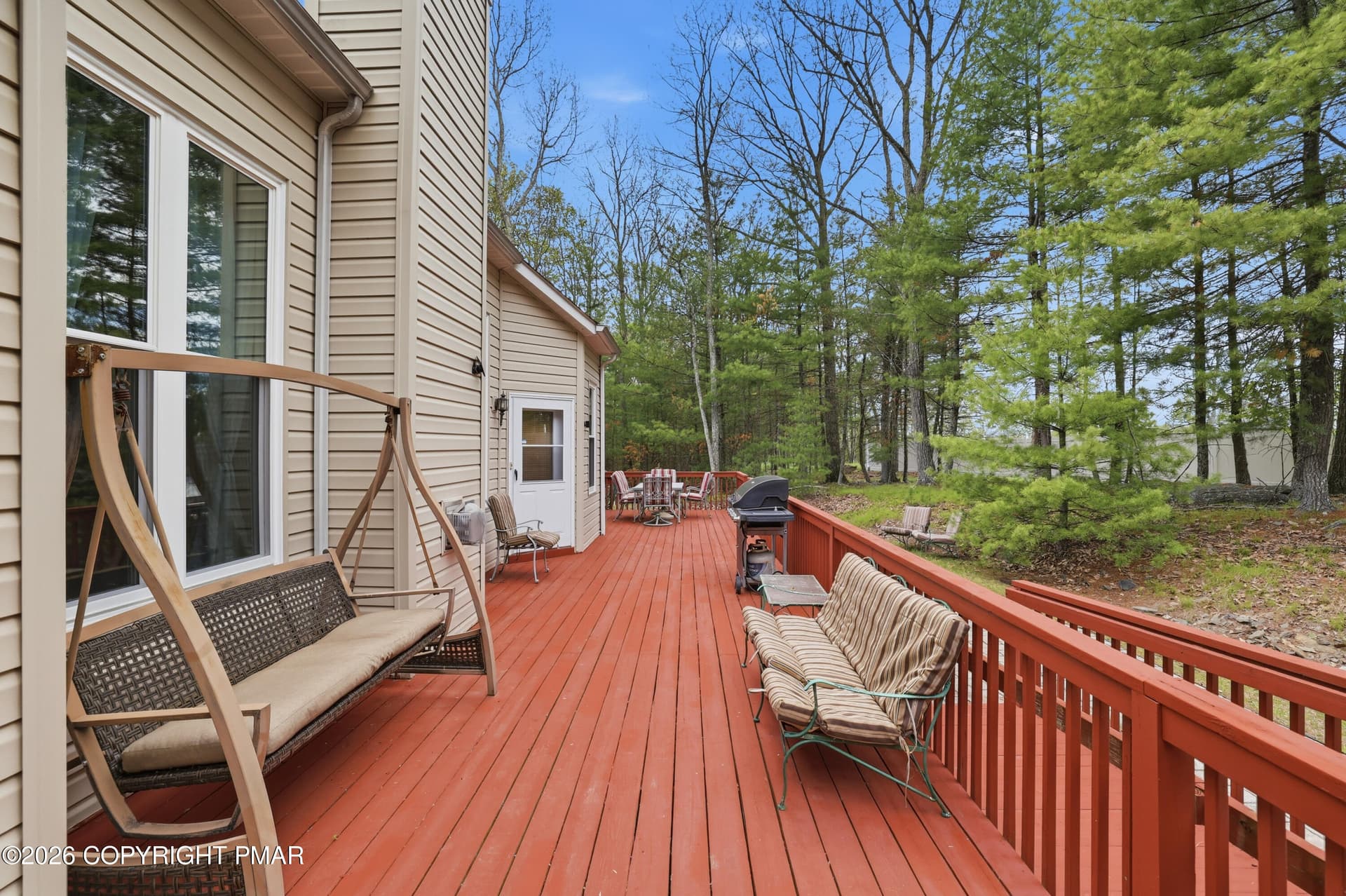Deck - 1323 Crossing Lane, Stroudsburg, PA 18360
