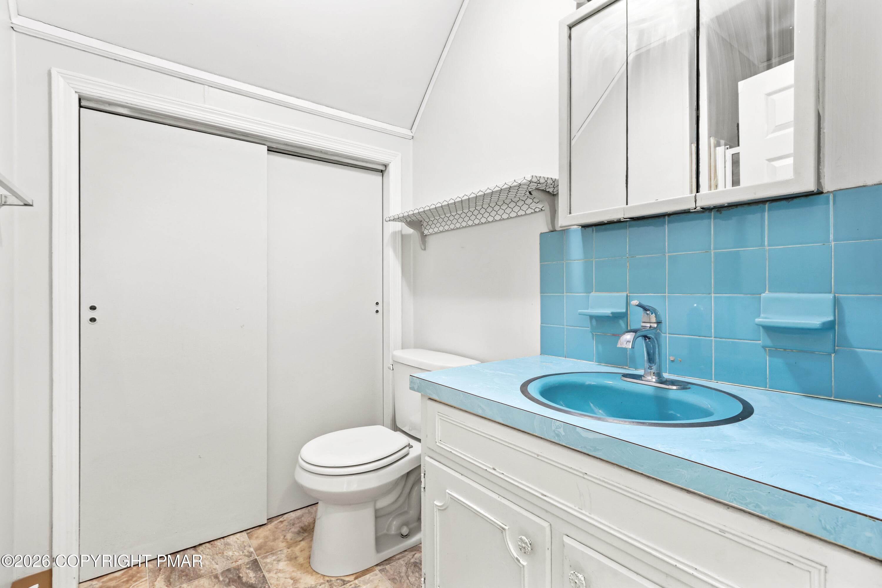 095A9075 - 113 Gross Drive, Pocono Pines, PA 18350, Pocono Pines