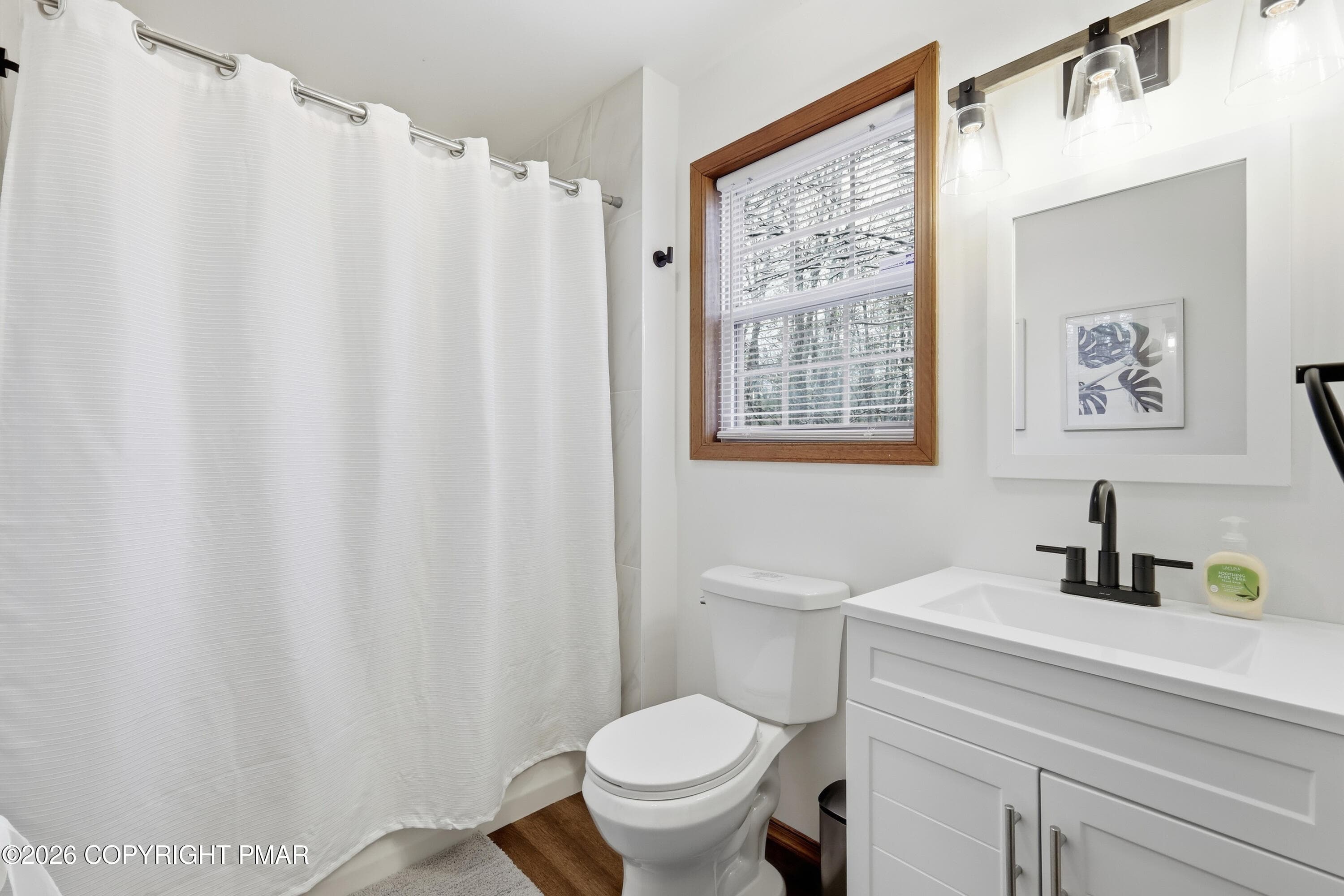 Bath 1 - 8555 Bumble Bee Way, Tobyhanna, PA 18466, Tobyhanna