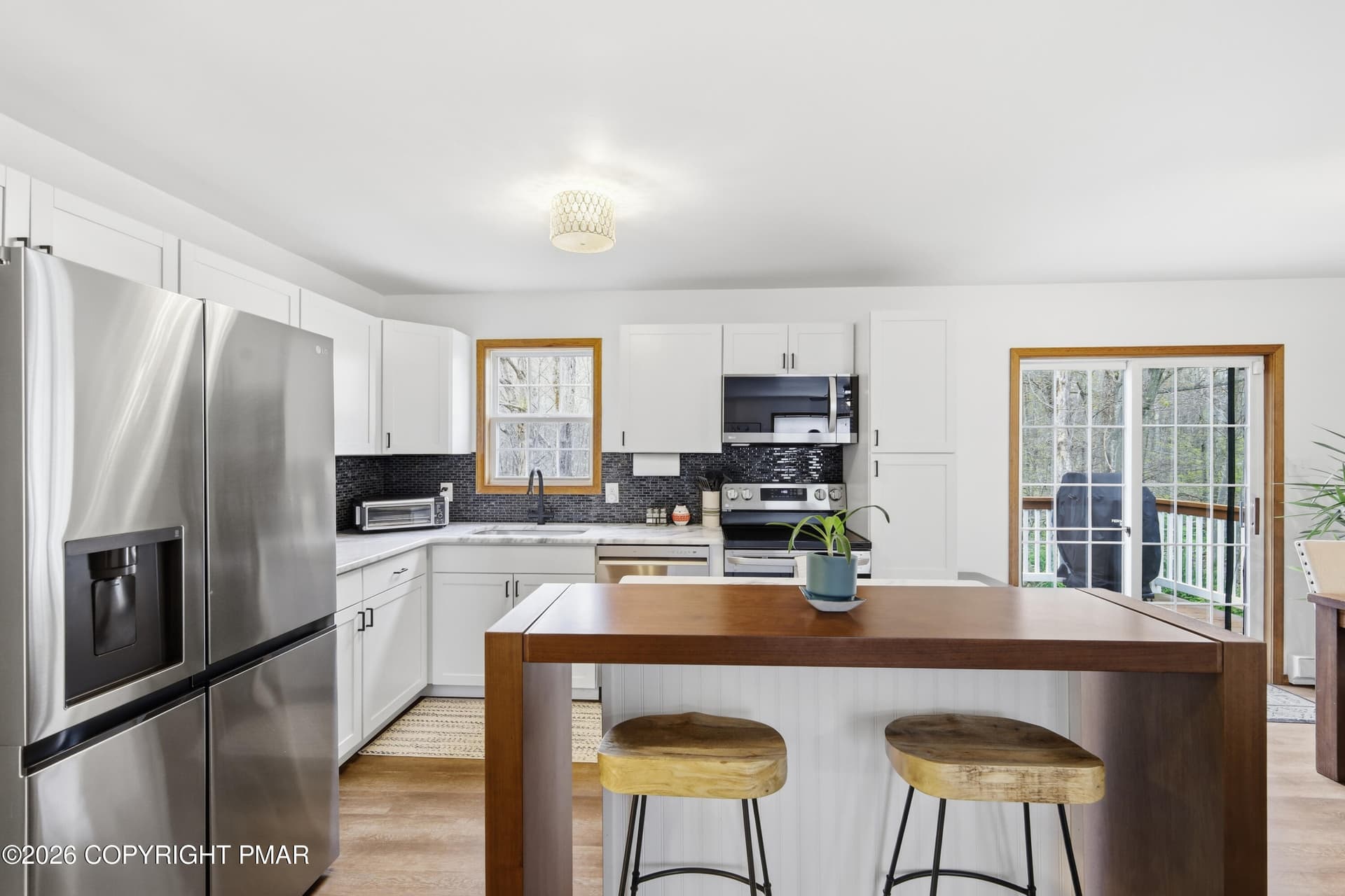 Kitchen - 8555 Bumble Bee Way, Tobyhanna, PA 18466