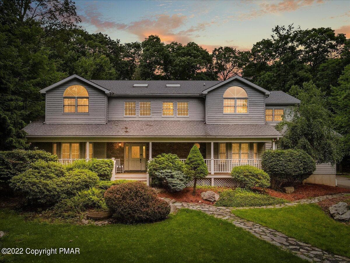 3358 Mountain View Dr - 3358 Mountain View Drive, Tannersville, PA 18372