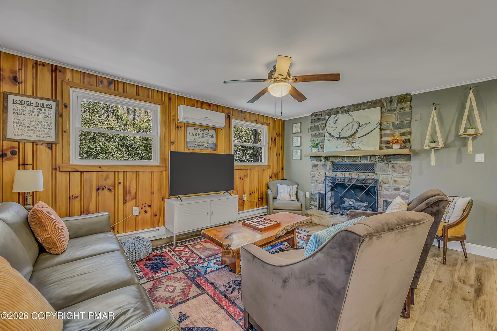 29 Lakeview Drive, Lake Harmony, PA 18624