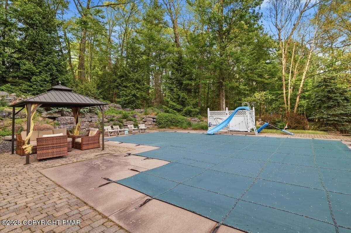 In-ground pool - 3358 Mountain View Drive, Tannersville, PA 18372