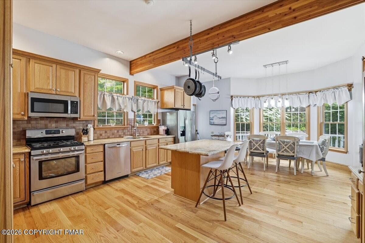 Kitchen - 3358 Mountain View Drive, Tannersville, PA 18372