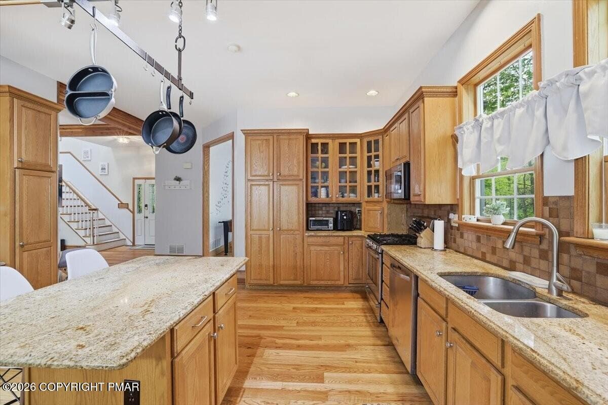 Kitchen - 3358 Mountain View Drive, Tannersville, PA 18372